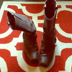 Frye Boots Harness 8.5 Cognac